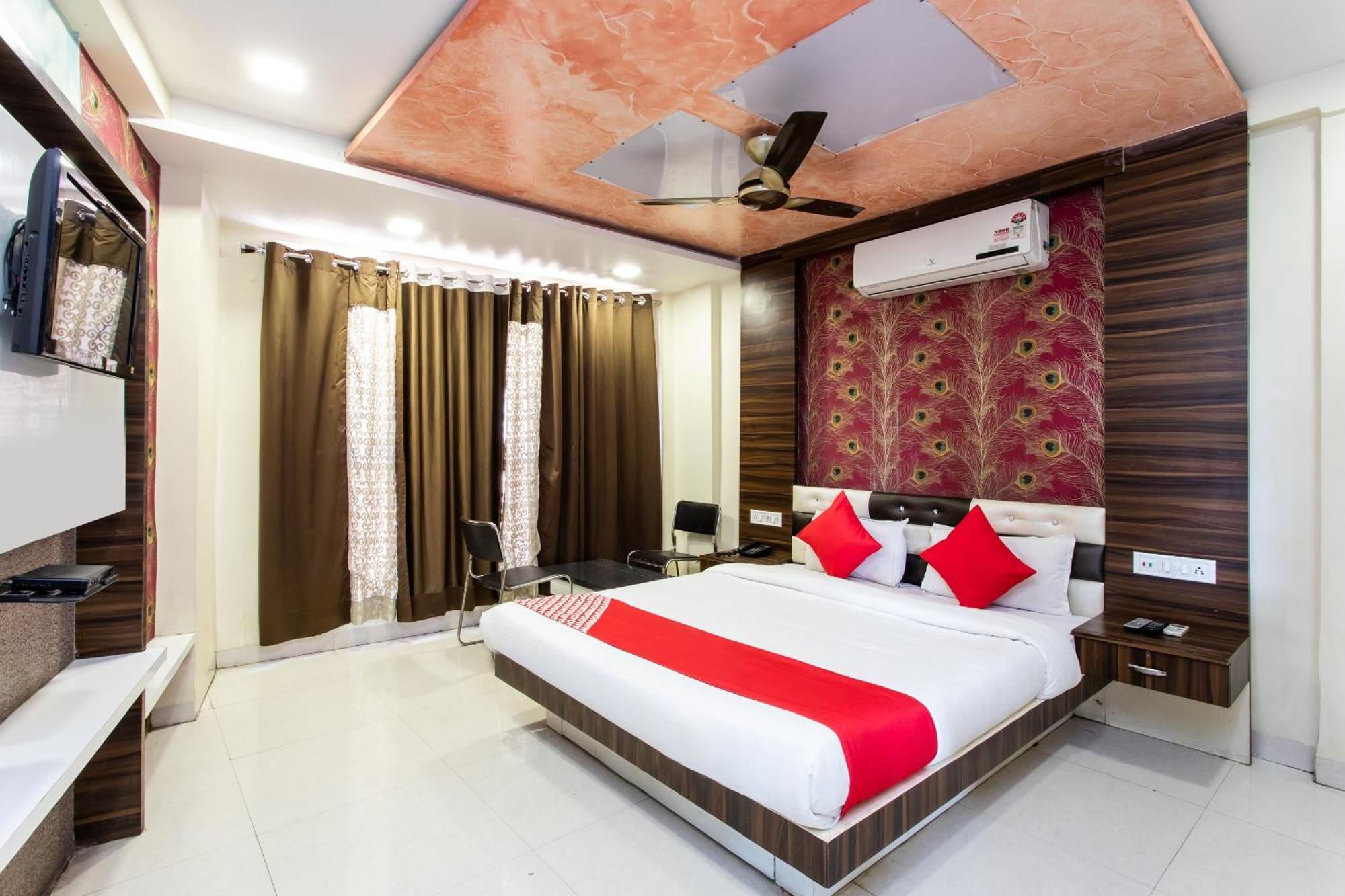 Oyo 3767 Hotel Gopal Palace Indore Ngoại thất bức ảnh